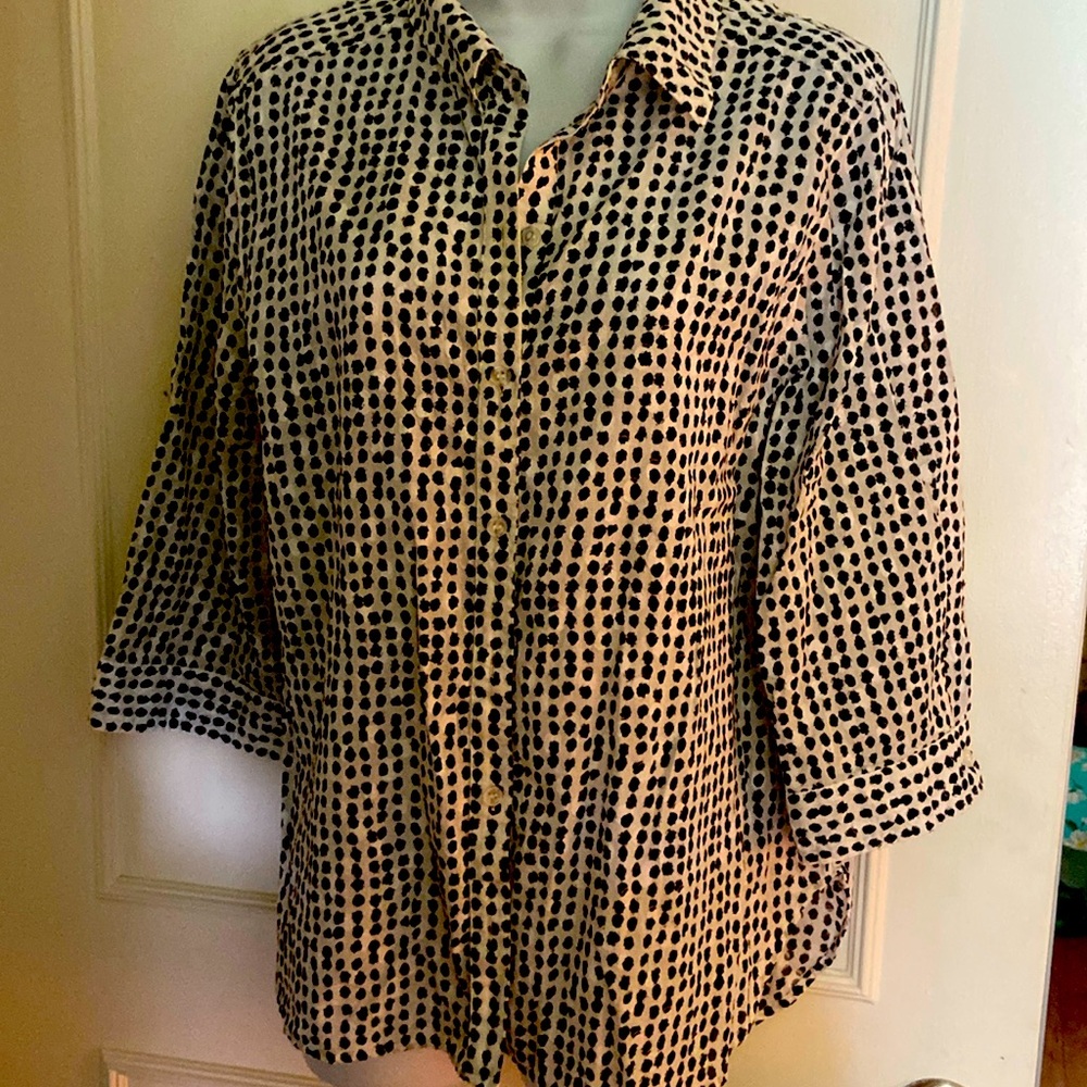 Chico’s size 2 blouse